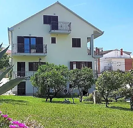 Hotel Figos