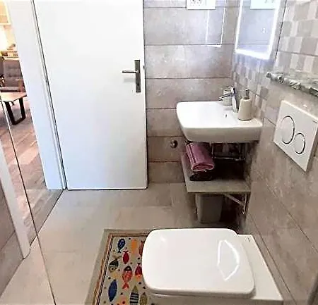 Figos Hotel